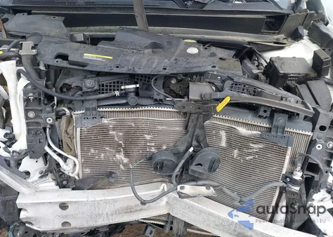 2020 Nissan Pathfinder S 4Wd z USA, uszkodzony, nr VIN 5N1DR2AM6LC631385